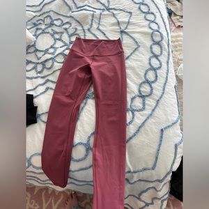 Pink lulu lemon leggings